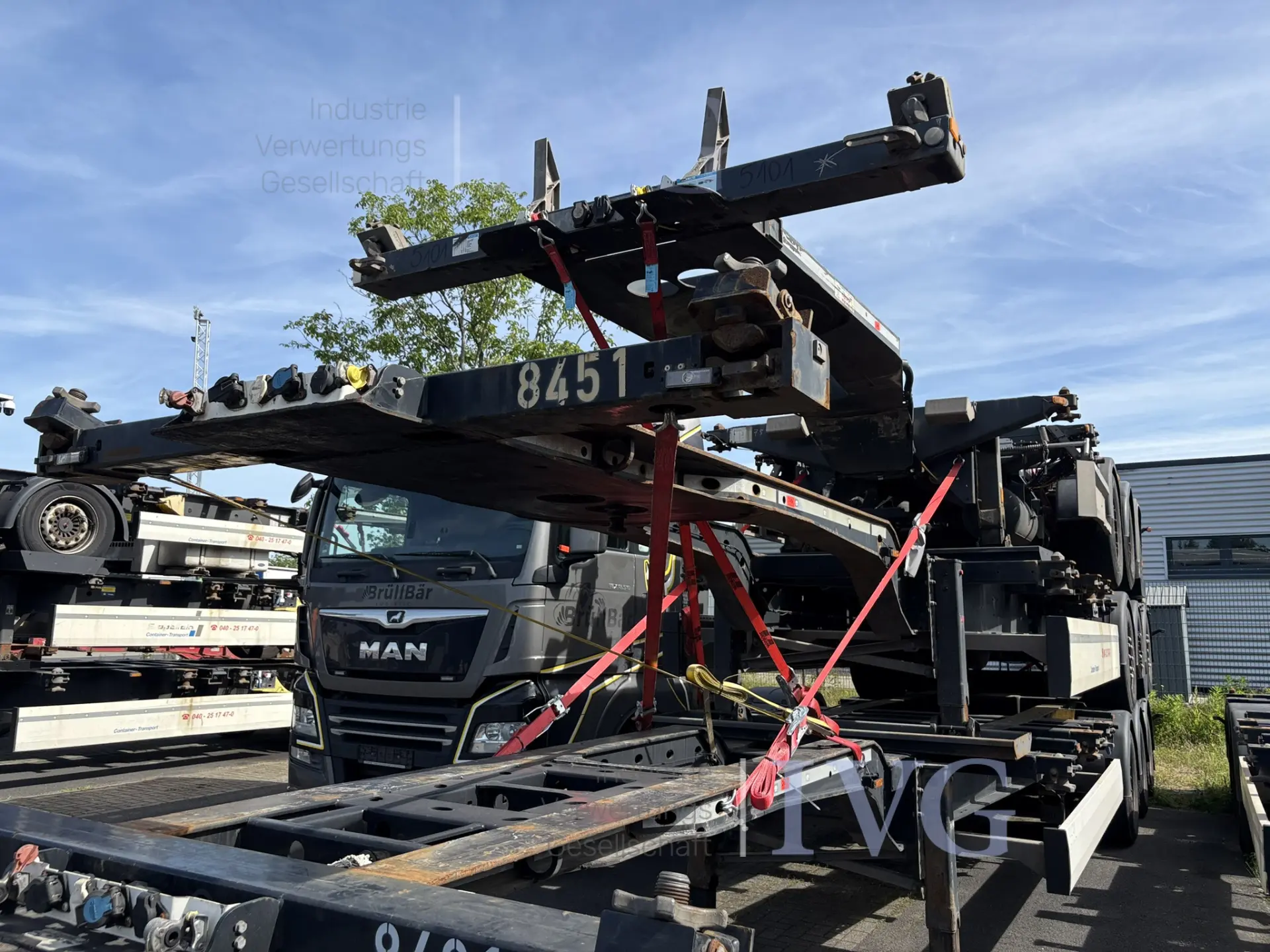 DA ATL/Containeraufbau KRONE SD